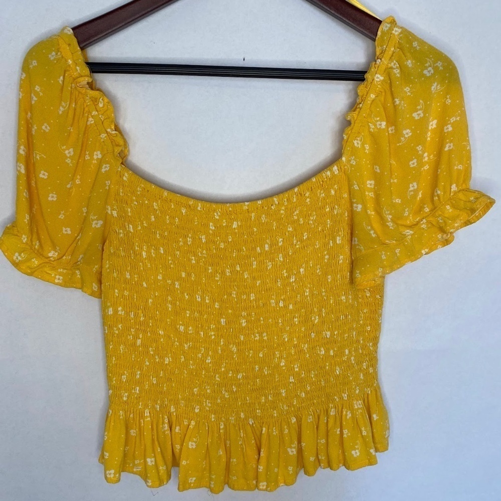 Elodie Smocked Yellow White Floral Stretch Ruffle Peasant Crop Top, Size Large